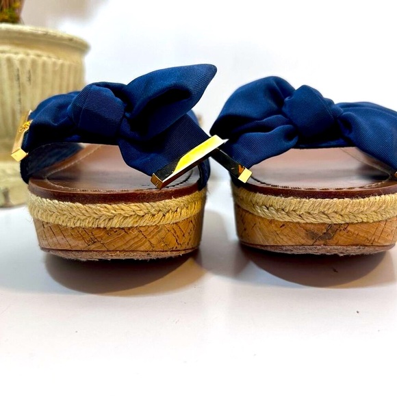 Tory Burch Sandals Wedge Slides Navy Blue Logo Bow Ribbon Size 8.5 - Picture 2 of 14